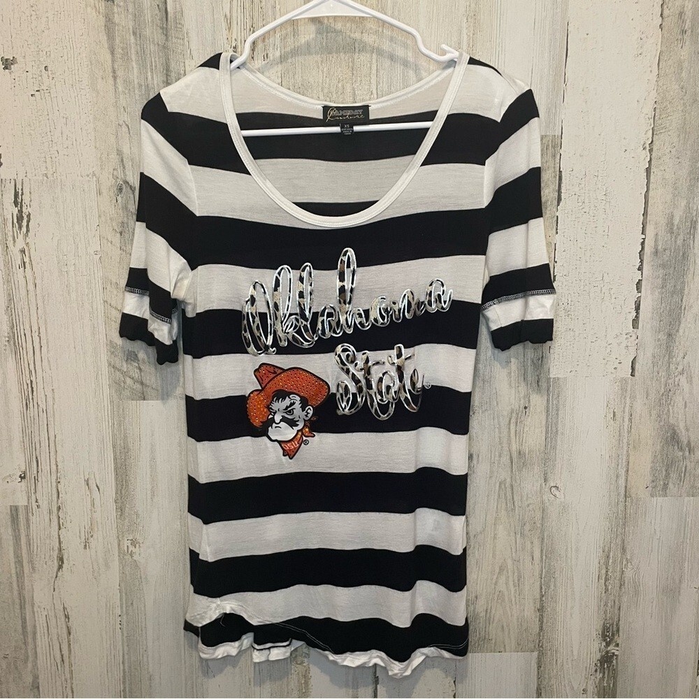 OSU Oklahoma State University Cowboys Womens Striped Game Day Tee-Size‎ XS